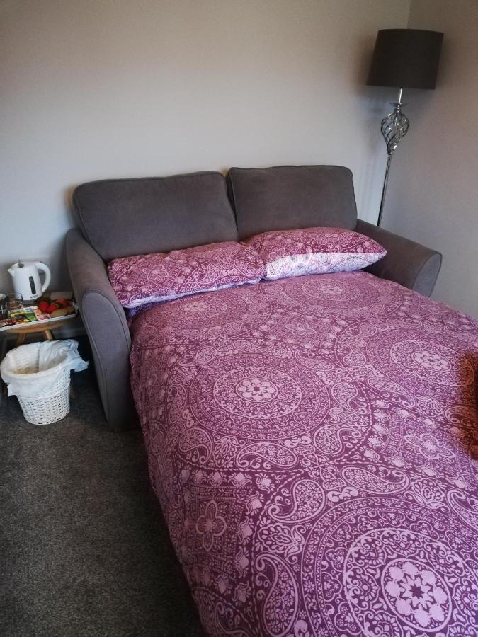 ホテル Little Cosy Cwtsh Pontyclun エクステリア 写真