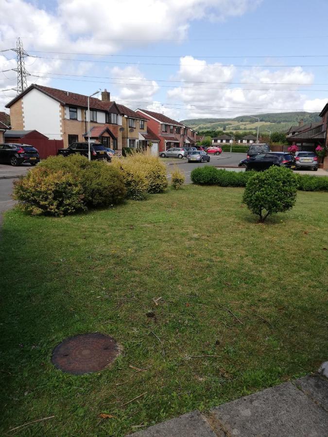 ホテル Little Cosy Cwtsh Pontyclun エクステリア 写真